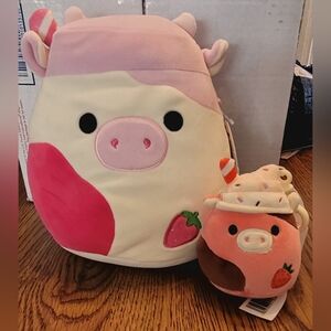 Squishmallows Strawberry Moo Pair